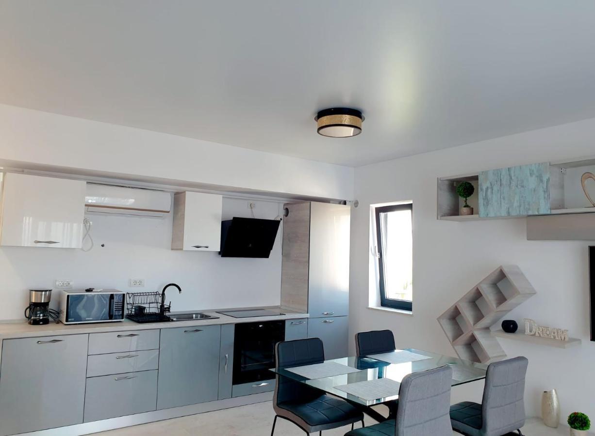 Seafront Papaya Apartment Năvodari المظهر الخارجي الصورة